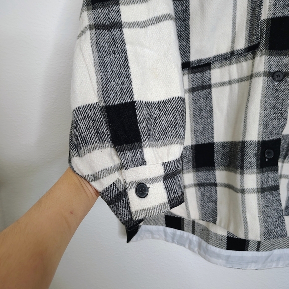 Princess Polly Monochrome Plaid Shirt Knit Jacket Flat Pockets Overcoat Sz  L/XL - Picture 5 of 14